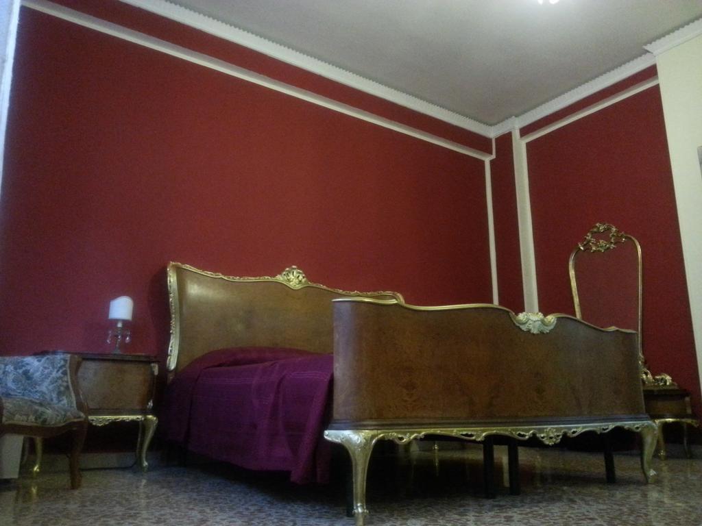 B&B Intrabartolo Trapani Bilik gambar