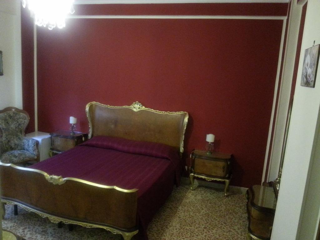 B&B Intrabartolo Trapani Bilik gambar
